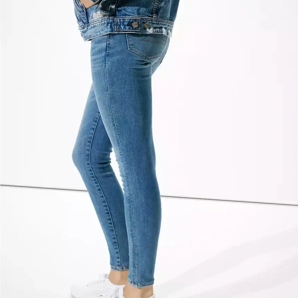 American Eagle Super stretch jegging jeans - Picture 2 of 9